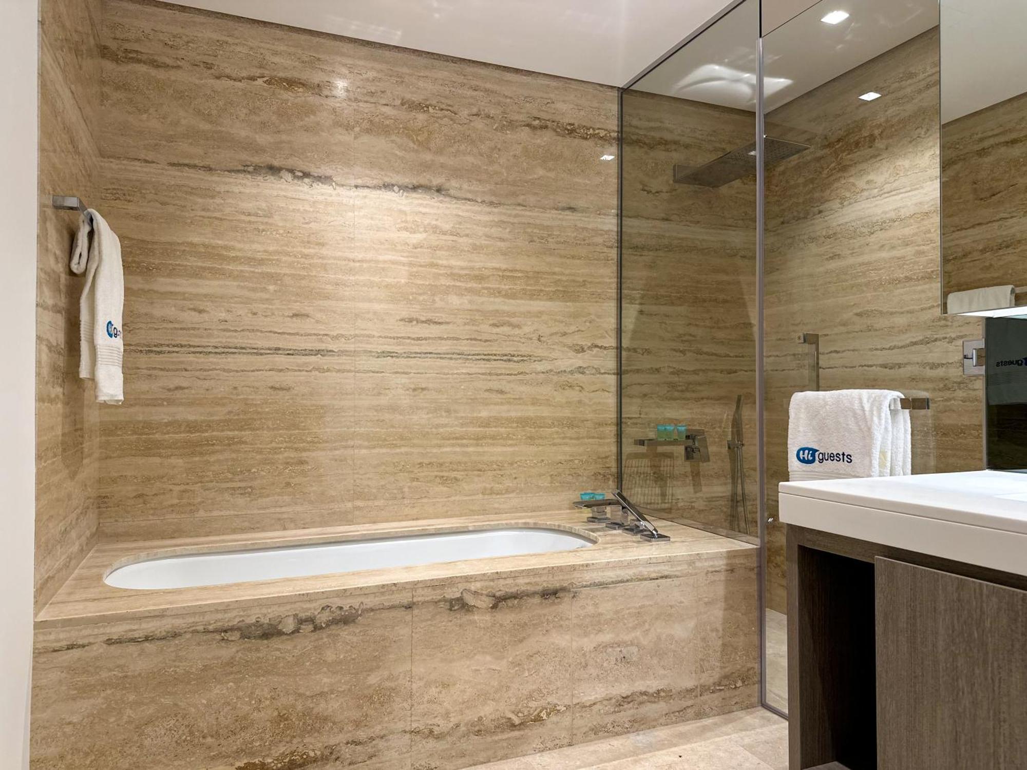 Higuests - Elegance 1br In The Sterling By Omniyat
