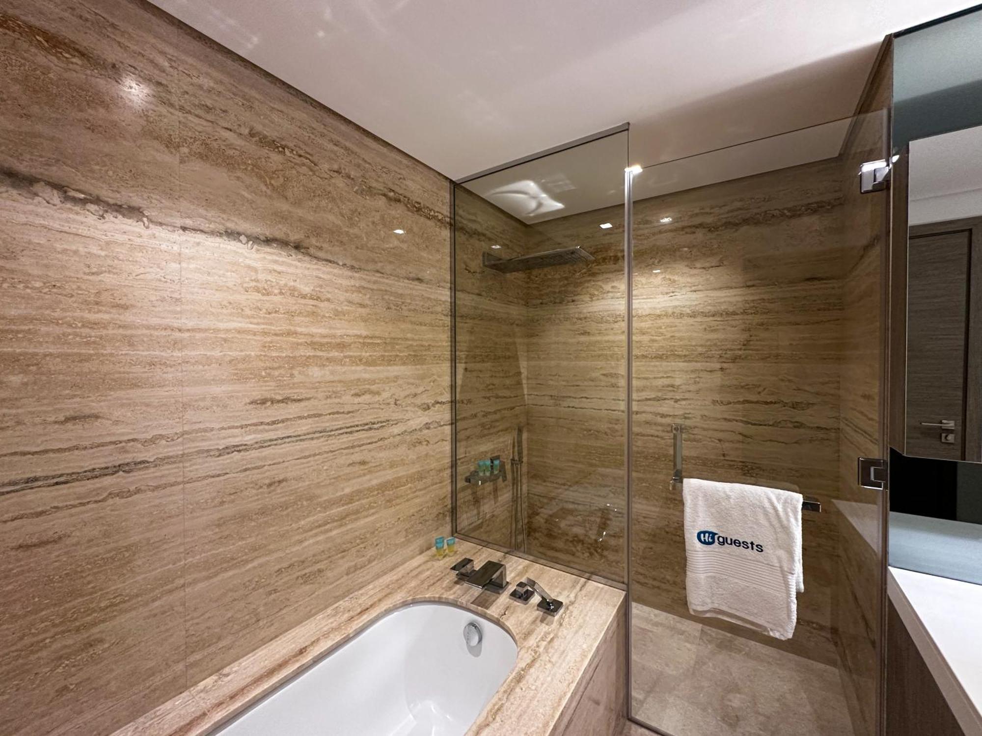 Higuests - Elegance 1br In The Sterling By Omniyat Appartement