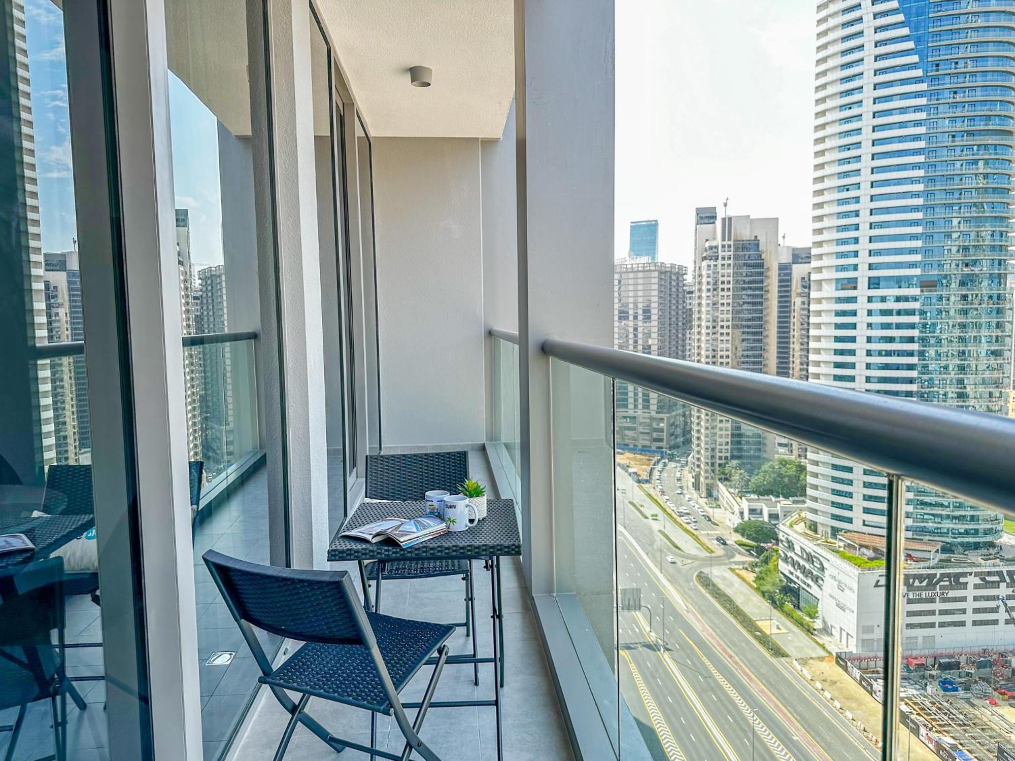 Higuests - Elegance 1br In The Sterling By Omniyat *